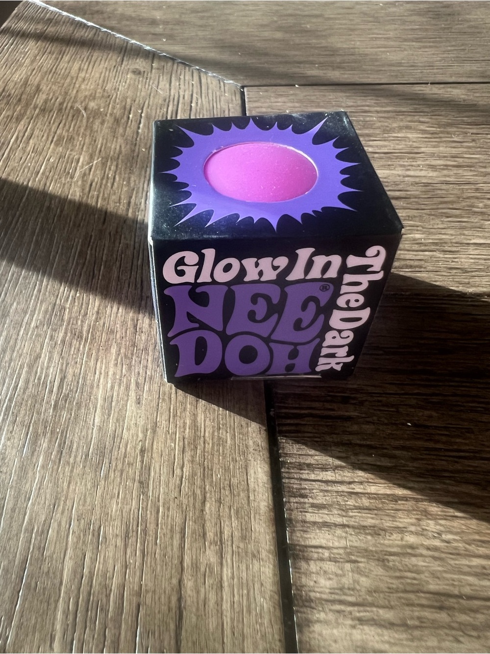 Teenie NeeDoh Glow In The Dark - Purple